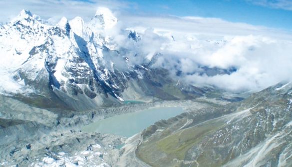 हिमनदीको पिंधको तापक्रम माइनस ३ डिग्री सेल्सियसः नयाँ अध्ययन