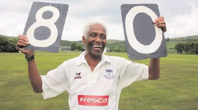वेष्ट इण्डिजका यी खेलाडीले ८५ बर्षको उमेरमा बल्ल क्रिकेटबाट सन्यास लिँदैछन्
