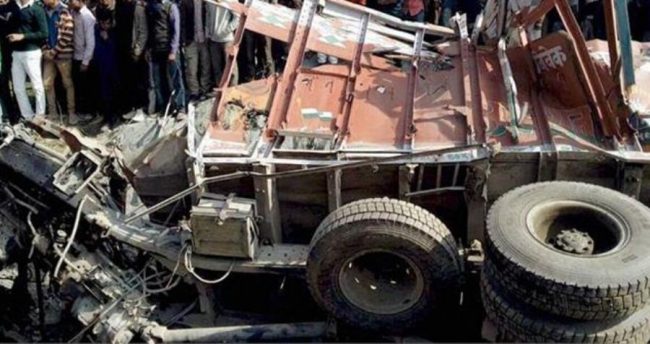 नवलपरासीमा भारतीय ट्रक दुर्घटना, चालकको मृत्यु, सहचालक गम्भीर