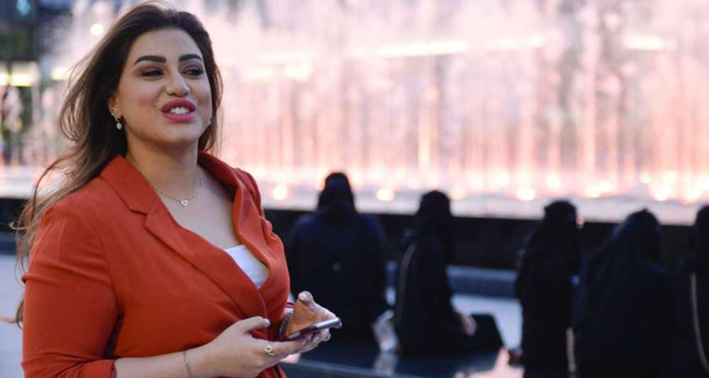 को हुन् यी महिला जसलाई देखदा साउदी अरेबियाको कट्टरपन्थी समाजको सातो जान्छ