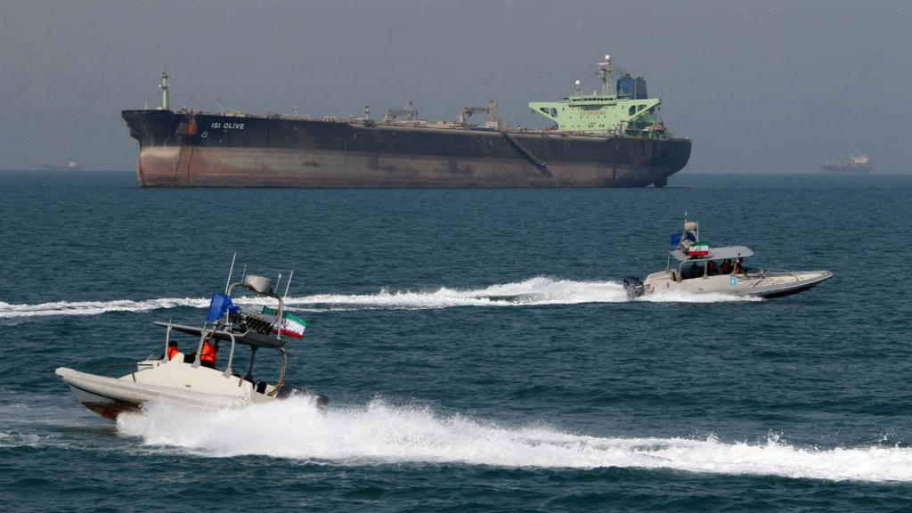‘गैरकानूनीरूपमा खाडीतर्फ इन्धन आपूर्तिमा सम्लग्न जहाज’ इरानी कब्जामा