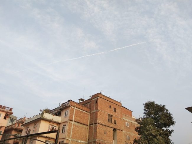 काठमाडौंको आकाशमा अनौठो विमान