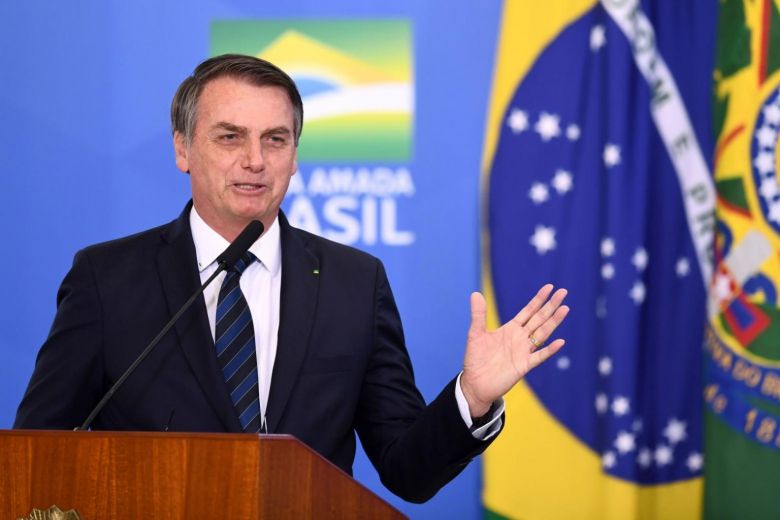 ब्राजिलका राष्ट्रपतिद्वारा पार्टी परित्यागको औपचारिक घोषणा, नयाँ दल खोल्ने तयारी