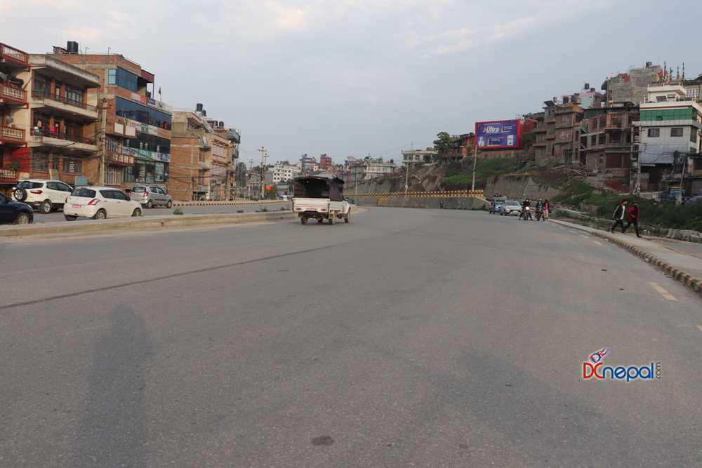 लकडाउन  झन कडा : पासविनाका सवारी साधन आवतजावतमा रोक