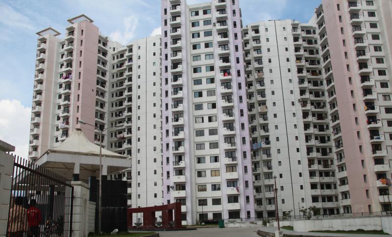 सनसिटी अपार्टमेन्टमा बसोबास गर्नेहरुको कोरोना परीक्षण