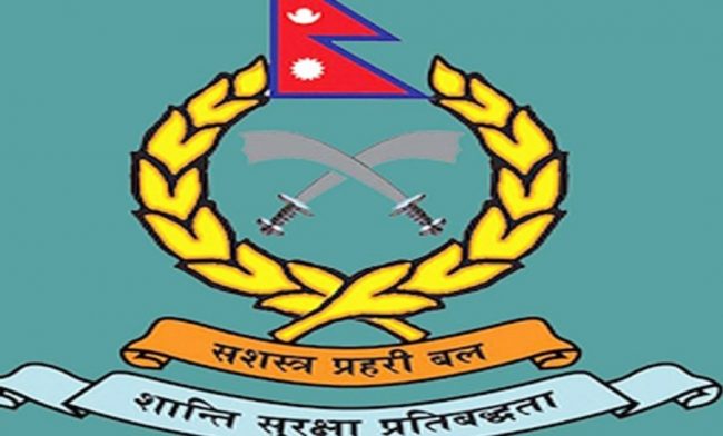 लकडाउनका बेला सशस्त्र प्रहरीका डिएसपी आफ्नै इन्स्पेक्टरद्वारा पिटिए