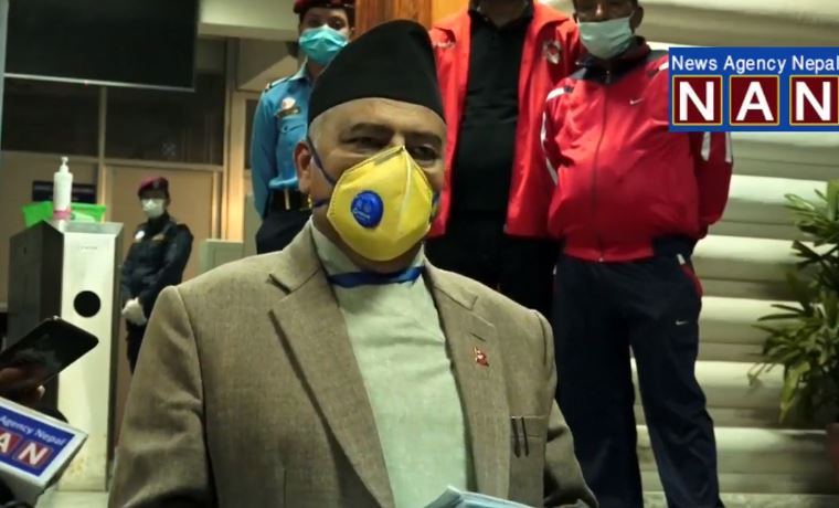 मुलुकभर कोरोना उपचारमा स्वास्थ्य स्वंयम सेविका परिचालन गर्ने