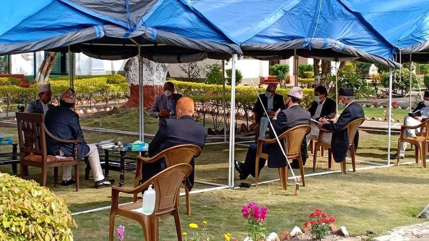 हवाइ सेवामा लकडाउन जेठ २ गतेसम्मलाई थपियो, अन्य क्षेत्रका लागि के–के भयो निर्णय ?