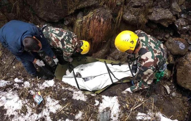 अन्नपूर्णको हिमपहिरोमा बेपत्ताको शव फेला