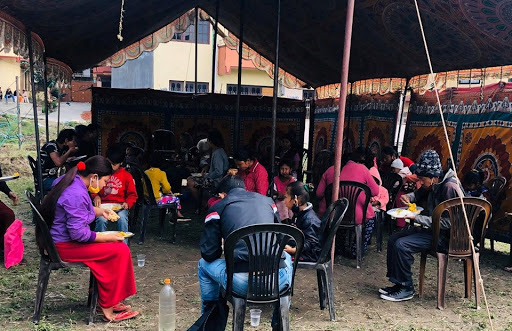 भक्तपुर र कोटेश्वरमा दैनिक ६०० लाई निःशुल्क खाना