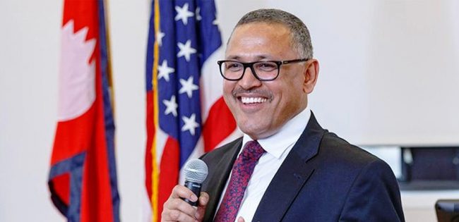 कुनै पनि नेपाली नागरिकलाई भोकै पर्न दिन्न : राजदूत कार्की