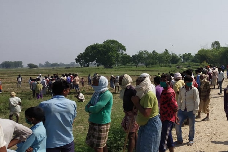 कोरोनाबाट निधन भएका युवकको अन्त्येष्टि