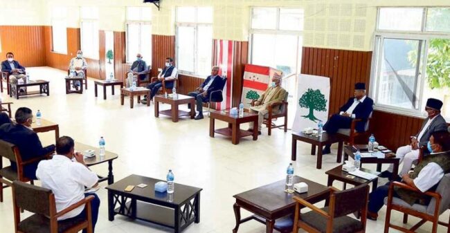 कांग्रेसले किन व्युँतायो फेरि संविधान संशोधनको विषय ?