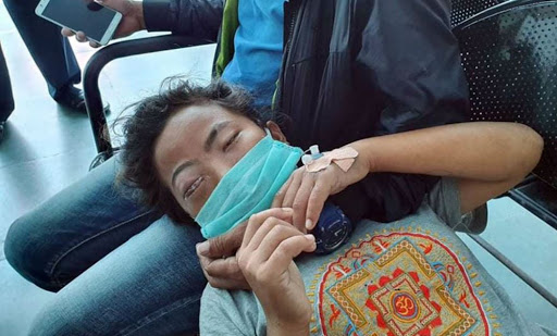 फुटबलर समीक्षाको उपचारमा चिकित्सकको लापरवाही