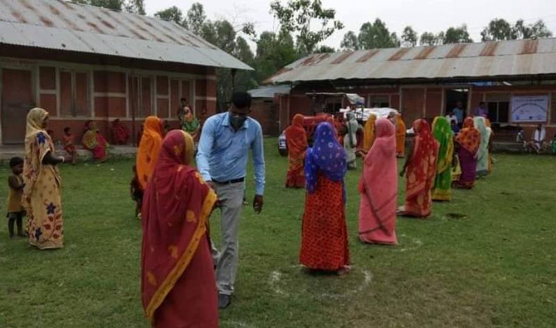 हरवा चरवा परिवारलाई राहत वितरण