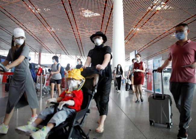 कोरोना देखिएपछि बेइजिङका सयौँ उडान र रेलसेवा रद्ध