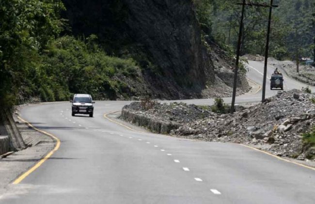 हेटौँडा–कुलेखानी हुँदै काठमाडौँ जाने सडक बन्द