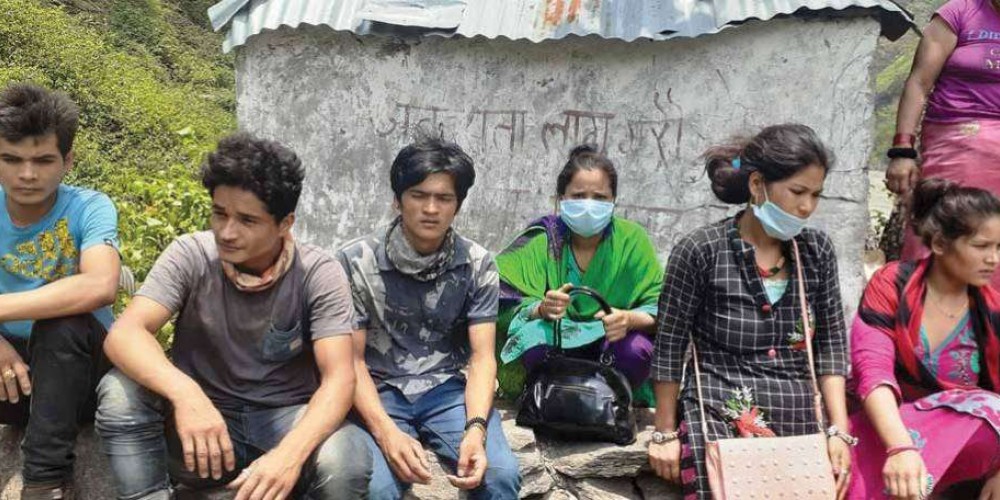 कर्णालीमा बग्यो मजदूरको कमाइ, तुहियो धुमधामसँग विवाह गर्ने सपना