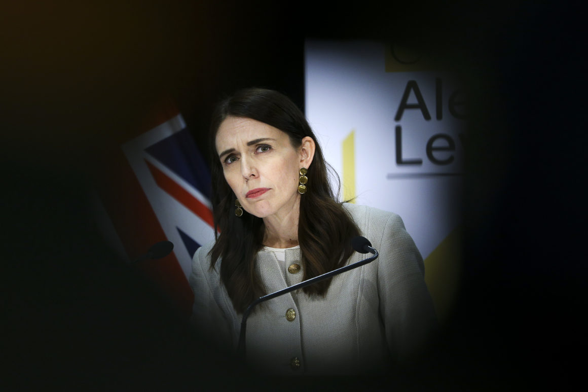 पुनः कोरोना देखिएपछि न्युजिल्याण्डका सैन्य नेताहरु सिमानामा परिचालित