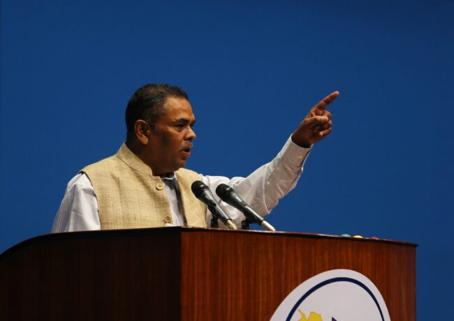 सीमा समस्या कुशल वार्ताबाट समाधान गर्नुपर्छ : यादव