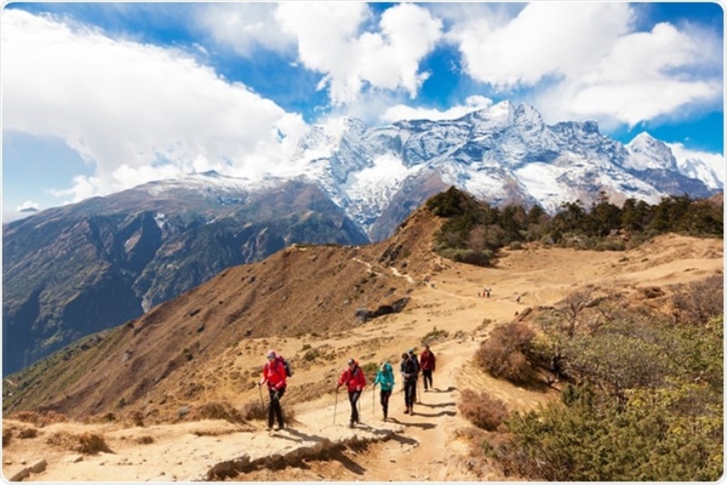 ‘उच्च पहाडमा बस्ने मानिसलाई कोरोना संक्रमणको खतरा कम’