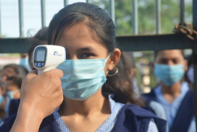 भारतमा शनिबार कोरोनाको संक्रमणबाट ३०९ को मृत्यु, १२ हजार संक्रमित थपिए
