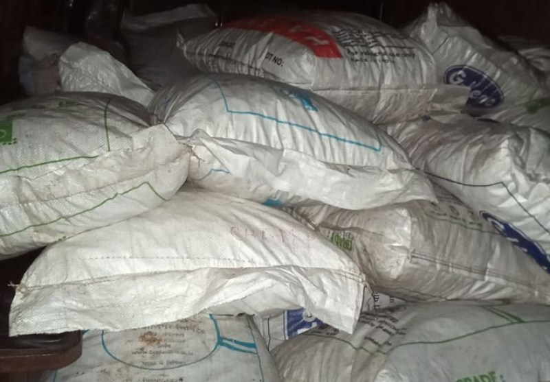 झापाको दशगजाबाट चारलाख मूल्य बराबरको सुपारी बरामद