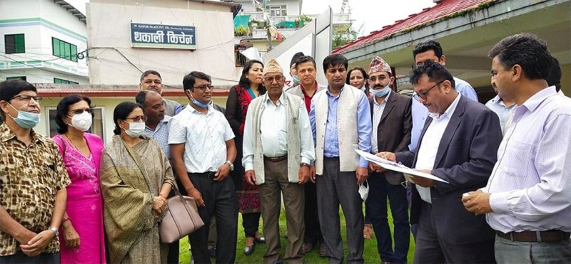 नेकपा विवादः केन्द्रीय कमिटी बैठक माग गर्दै १५२ सदस्यले बुझाए हस्ताक्षर