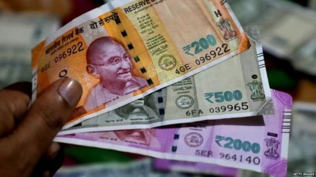 नक्कली भारतीय रुपैयाँको कारोवार गर्ने गिरोह पक्राउ