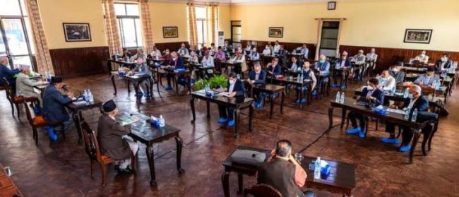 नेकपा विवाद : स्थायी कमिटीको बैठक स्थायी रुपमै रोकिएको हो?