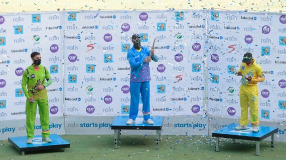 एबी डी भिलियर्सको उत्कृष्ट ब्याटिङमा ईग्लसको जित