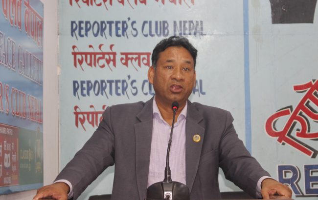 नेता थापाको चुनौतीः ओली अल्पमतमा भए स्थायी कमिटीबाट निर्णय गरेर देखाउनुहोस