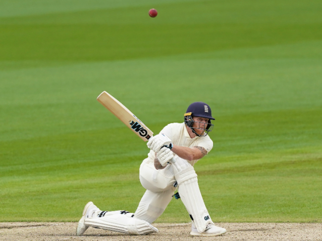 म्यान्चेस्टर टेस्ट : पहिलो दिनको खेलमा सिब्ली र स्टोक्सको अर्धसतक
