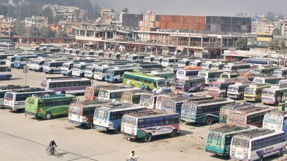 श्रमिकको कोरोना बीमाको प्रिमियम सरकार र यातायात व्यवसायीले आधा आधा तिर्ने