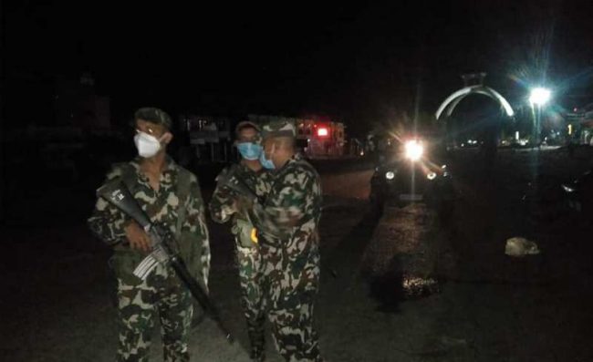 जनकपुरको रामानन्द चोकमा बेवारिसे झोलाले यसरी दियो तनाव