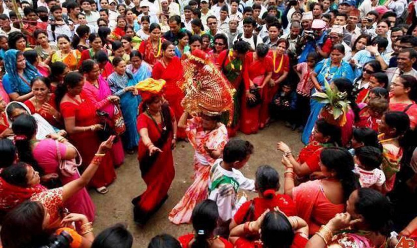 मनाइयो उज्याली गौरा एवं दुर्वाष्टमी पर्व