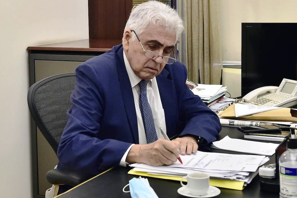 लेबनानका कानुनमन्त्रीद्वारा राजीनामा