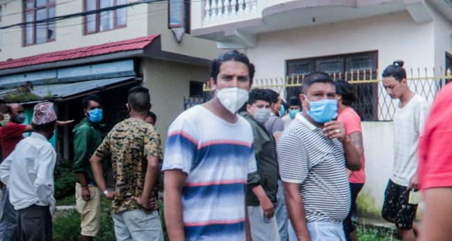 हुलहुज्जत किन भनेर बुझ्न जाँदा पत्रकारमाथि दुर्व्यवहार