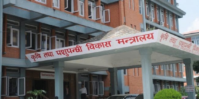 किसानको घरदैलोमा सरकारको योजनाः कृषिमा यान्त्रिकीकरण प्रवेशसँगै किसान हर्षित