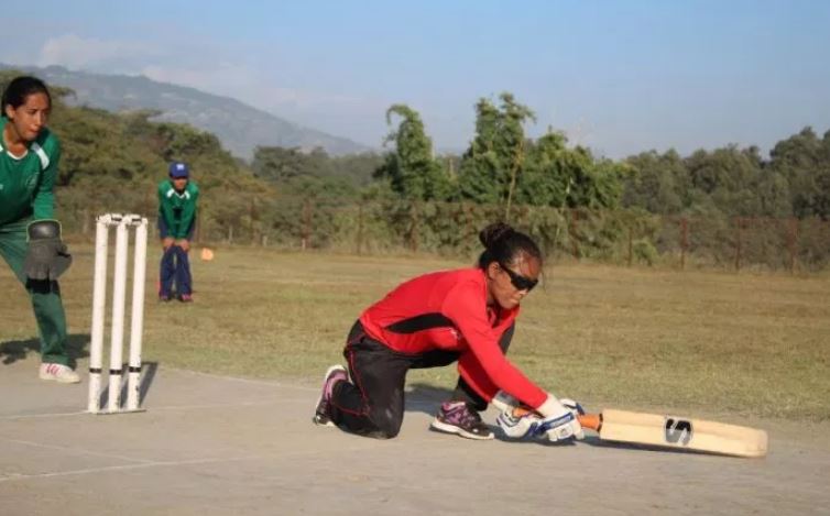 दृष्टिविहीन क्रिकेट खेलाडी सम्मानित
