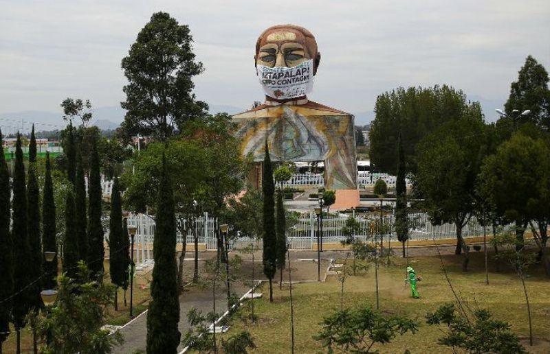 मेक्सिकोमा कोरोना संक्रमितको संख्या ९ लाख नाघ्यो, ९० हजारको मृत्यु