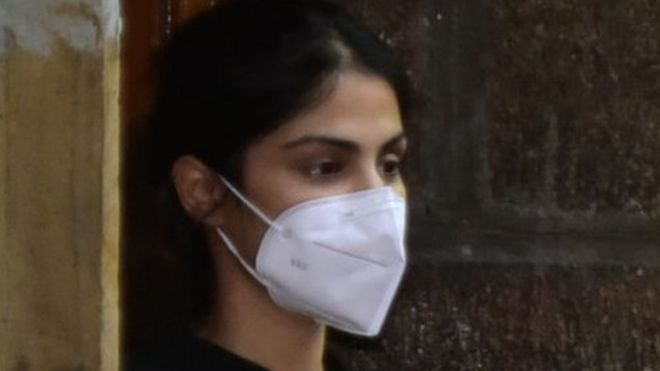 सुशान्त सिंह मृत्यु प्रकरण : रिया चक्रवर्ती १४ दिनको न्यायिक हिरासतमा