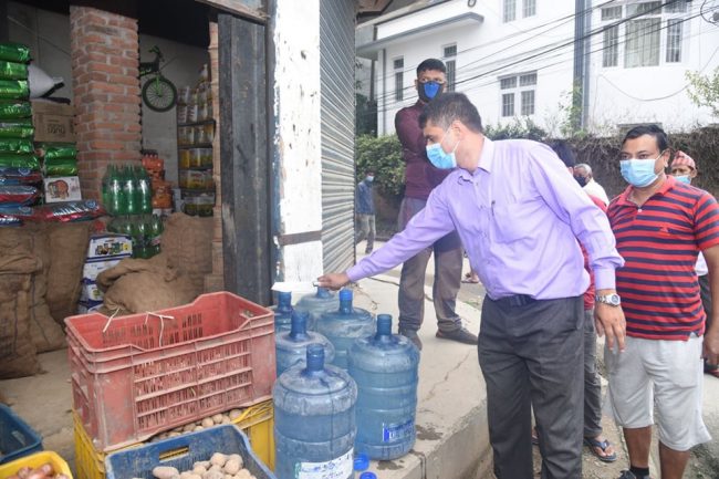 बजार अनुगमन : पानीका जार, ट्याङ र स्यानिटरी प्याड नष्ट