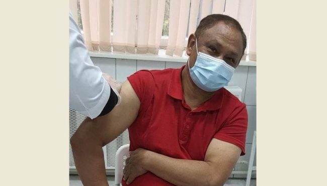 कोरोनाविरुद्धको खोप लिने पहिलो भाग्यमानी नेपाली