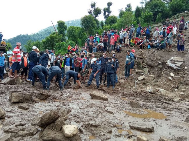 सिन्धुपाल्चोकमा बाढी पहिरो, अरु कति वस्ती छन् जोखिममा?