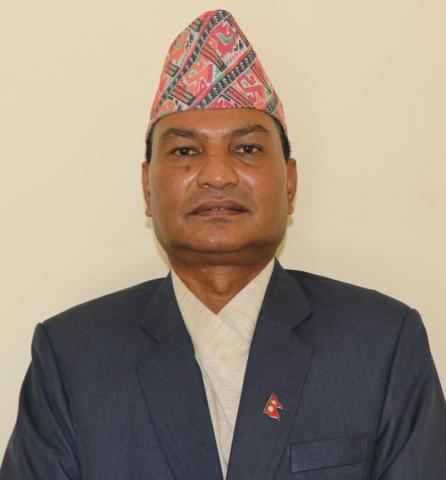 डा. विश्वकर्मा प्रसिद्ध विकास लेखन सम्मानबाट सम्मानित