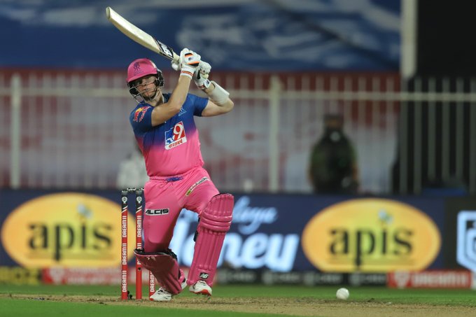 विशाल लक्ष्य पछ्याएको राजस्थानलाई झड्का, तर सञ्जुको विस्फोटक इनिंग्स