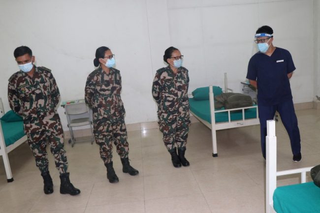 भक्तपुरमा सेनाले एकै दिनमा बनायो २२५ शैय्याको आइसोलेशन वार्ड