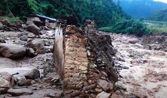 बाग्लुङ पहिराे :  १४  शव मध्ये  चार जनाको सनाखत