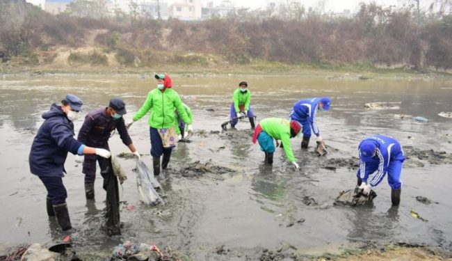 महाष्टमीमा पनि वाग्मती सफाइ महाभियान रोकिएन